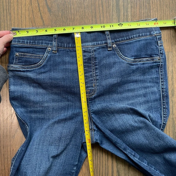 Spanx Wide Leg Jeans in Midnight Shade size Large - Picture 10 of 15